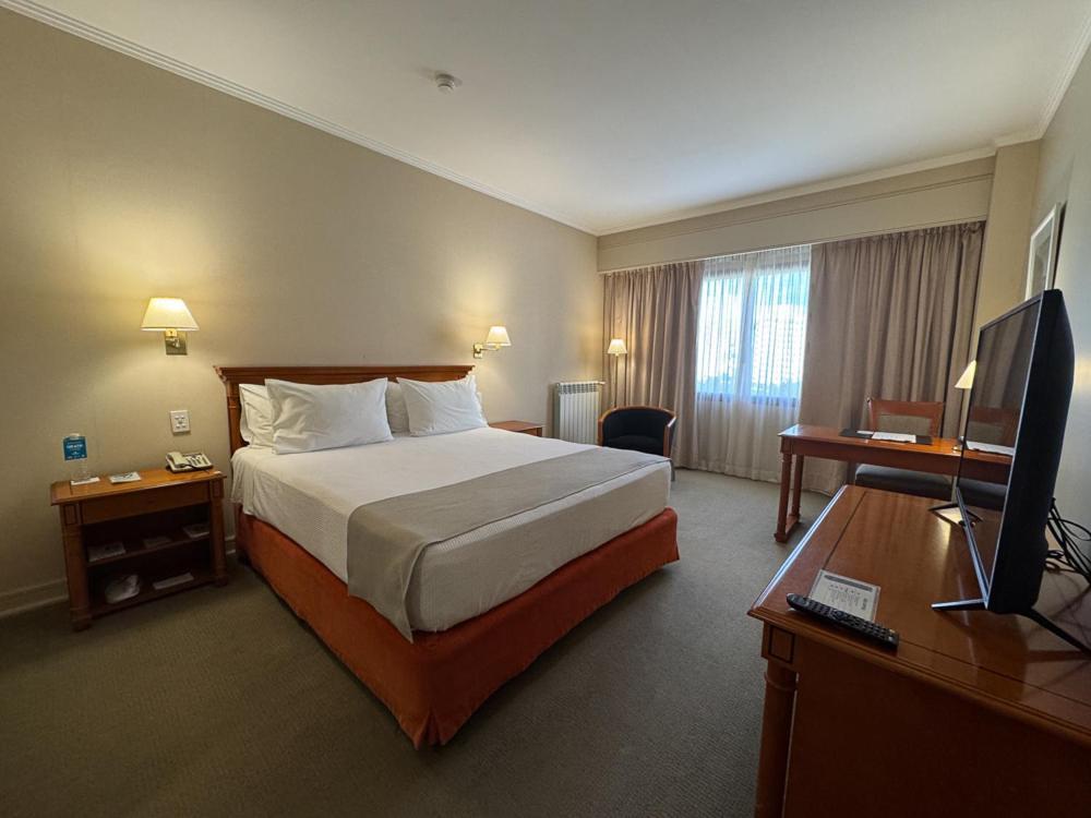 Austral Plaza Hotel Comodoro Rivadavia Eksteriør billede